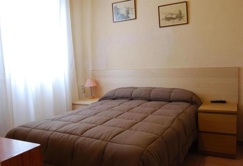 اتاق استاندارد, Hostal America