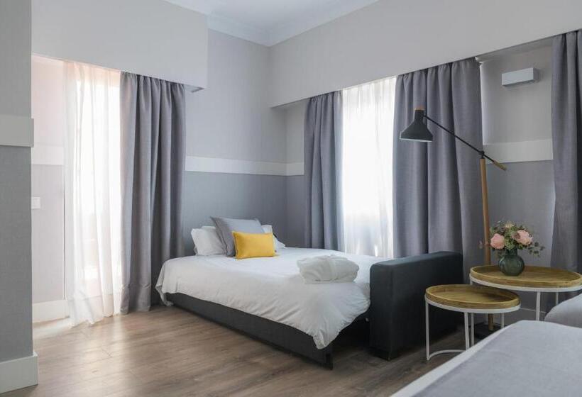 اتاق استاندارد سه نفره, Bypillow Velázquez 45