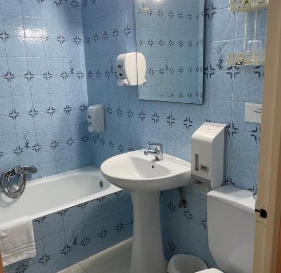 اتاق استاندارد با تخت دوبل, Hostal Ochoa