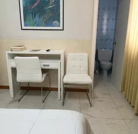 ダブルベッドスタンダードルーム, Hostal Ochoa