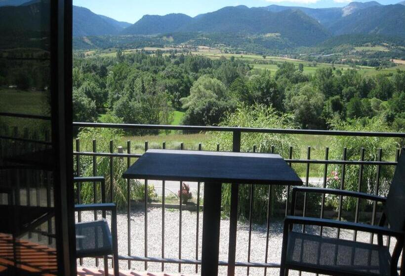 标准间带山景, Fonda Matía