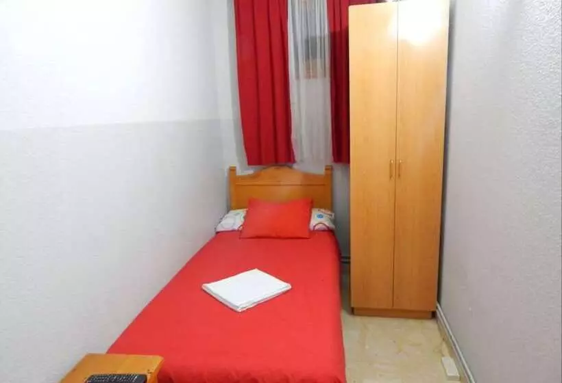 اتاق استاندارد یک تخته با سرویس بهداشتی مشترک, Hostal El Peine