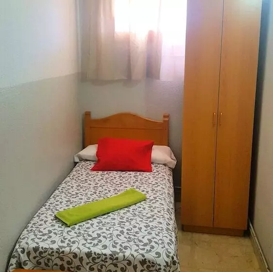 اتاق استاندارد یک تخته با سرویس بهداشتی مشترک, Hostal El Peine