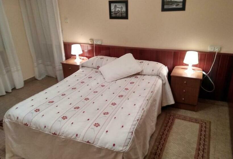 Habitación Estándar, Hostal Mayo