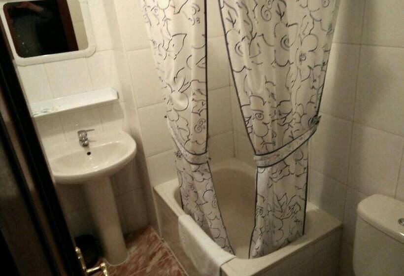 スタンダードシングルルーム, Hostal Mayo