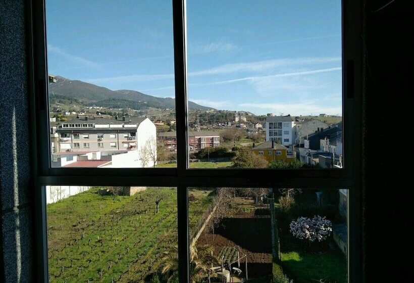 Habitación Estándar, Hostal Mayo