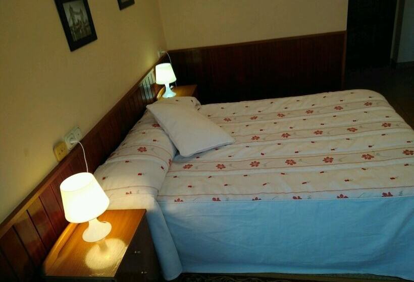 Номер Стандарт, Hostal Mayo