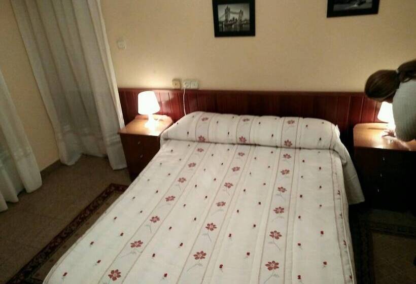 스탠다드 룸, Hostal Mayo