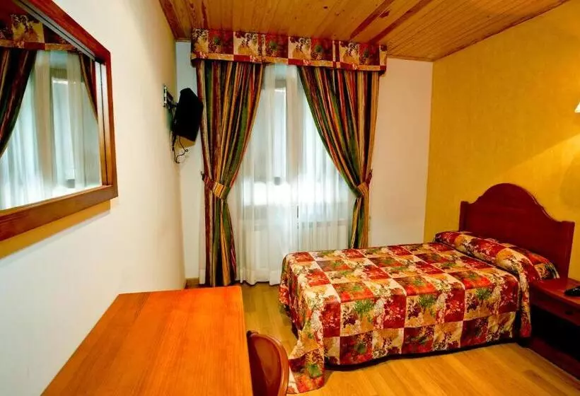 Standardeinzelzimmer, Montseny