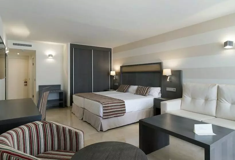 سوئیت جونیور خانوادگی, Ms Aguamarina Suites