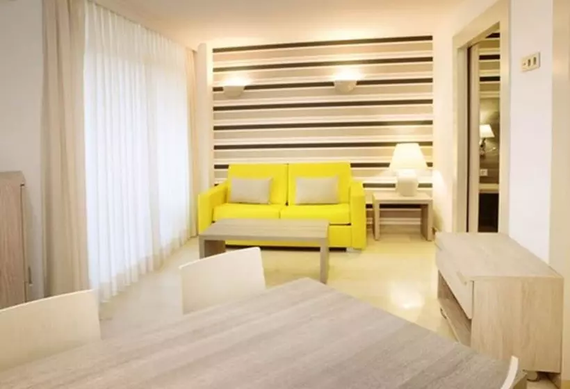سوئیت 2 خوابه, Ms Aguamarina Suites