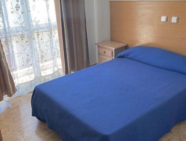 带城市景观的标准间, Pensión Santa Fe