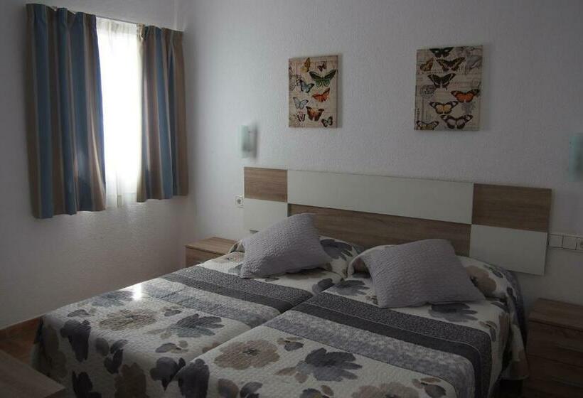 غرفة عائلية, Hostal El Trovador