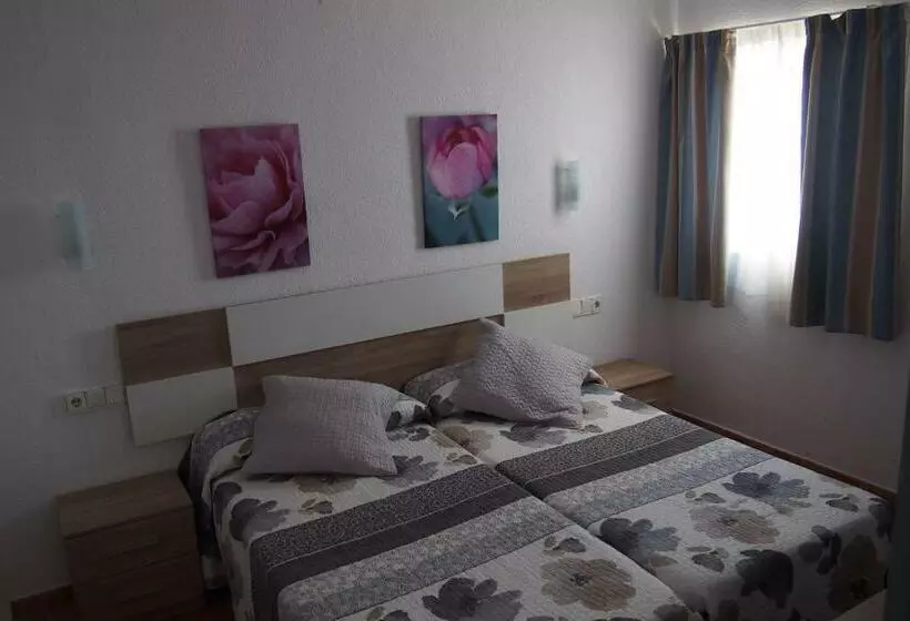 اتاق خانوادگی, Hostal El Trovador