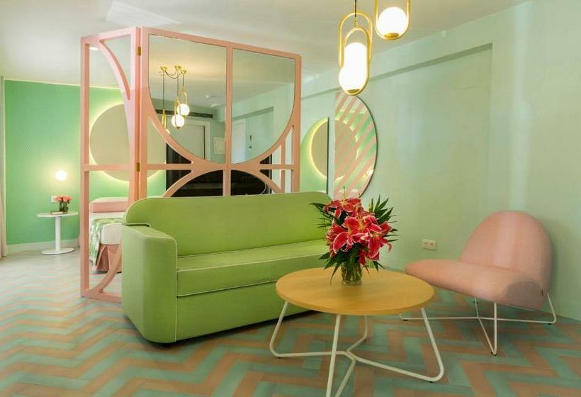 جناح جونيور, The Agir Springs by Medplaya - Adults Recommended