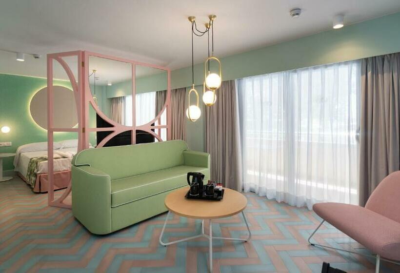 جناح جونيور, The Agir Springs by Medplaya - Adults Recommended