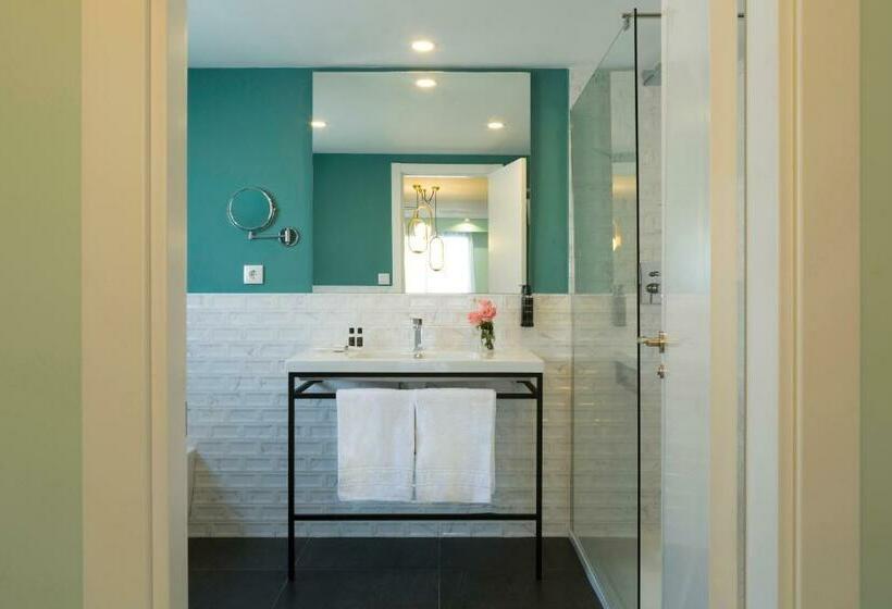 جناح جونيور, The Agir Springs by Medplaya - Adults Recommended