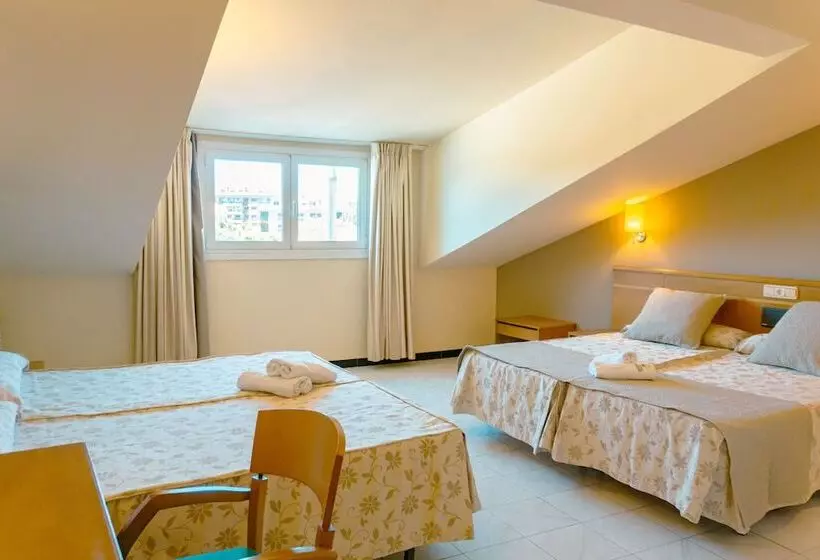 景色の見えるスタンダード４人部屋, Atalaya I