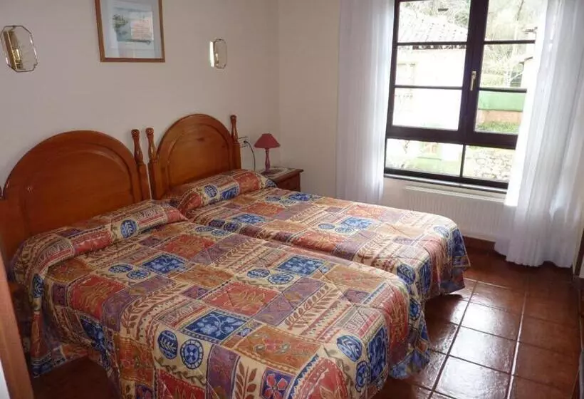 Standardzimmer, Benzúa