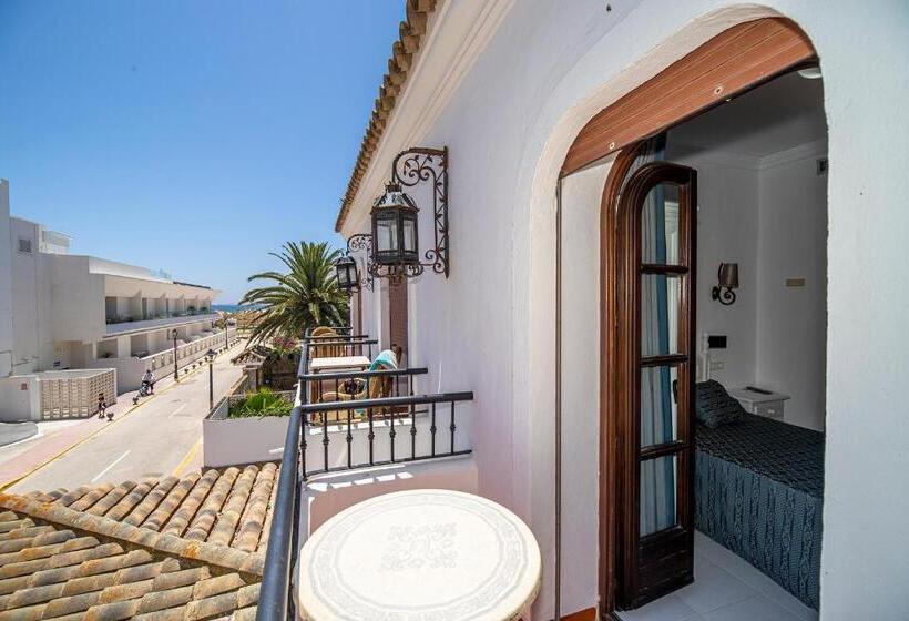 标准单人间, Pozo Del Duque