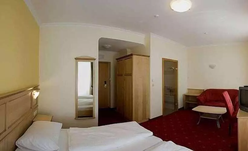 コンフォートルーム, Aktivhotel Weisser Hirsch