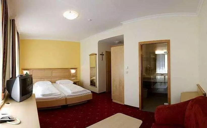 コンフォートルーム, Aktivhotel Weisser Hirsch