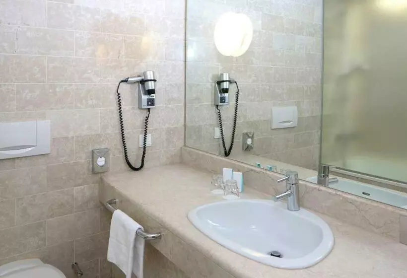 Cameră Deluxe, Eventhotel Pyramide