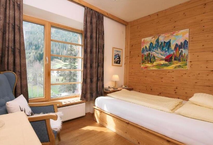 اتاق استاندارد یک نفره, Almi S Berg