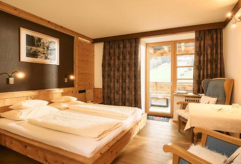 اتاق استاندارد, Almi S Berg