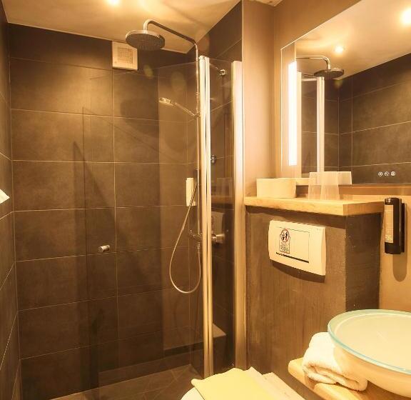 اتاق استاندارد سه نفره, Almi S Berg