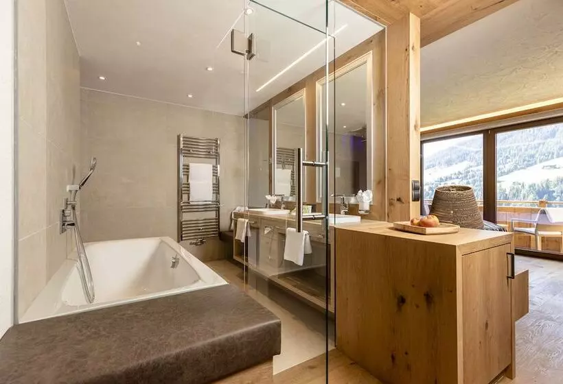 デラックスルーム, Alpbacherhof Mountain & Spa Resort