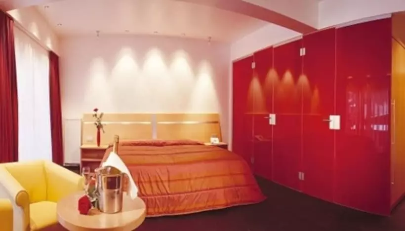 اتاق راحتی, Alpenlove Adult Spa