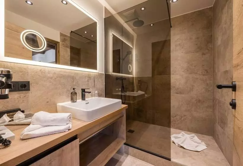 اتاق استاندارد, Alpenlove Adult Spa