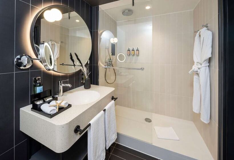 اتاق لوکس, Am Konzerthaus Vienna  Mgallery