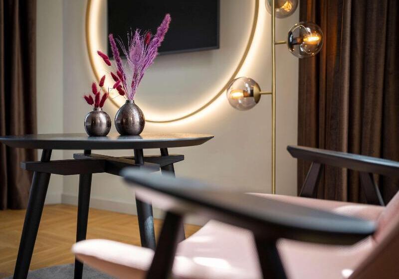 اتاق لوکس, Am Konzerthaus Vienna  Mgallery