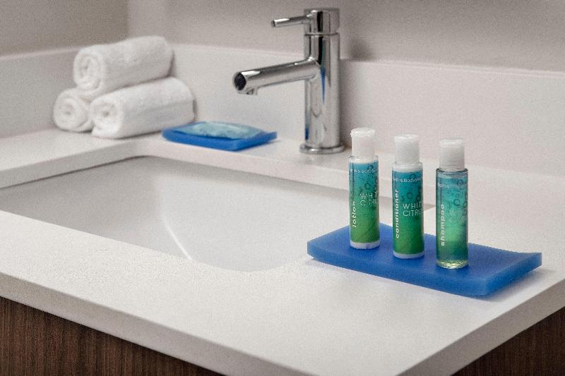 标准间, Capricorno