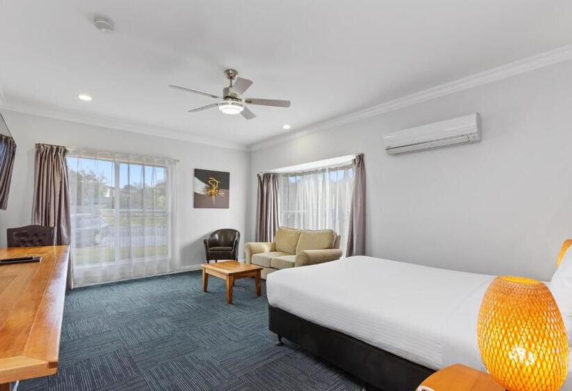 חדר דלוקס מיטת קווין, The International Motel Apollo Bay