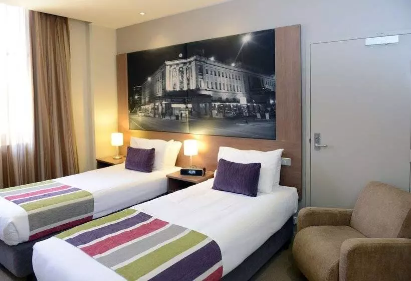 スーペリアールーム, Grosvenor Hotel Adelaide