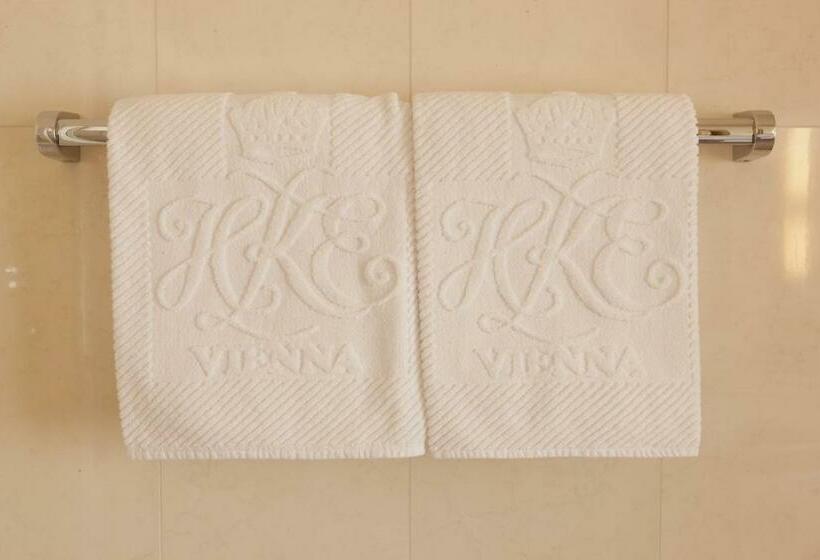 스탠다드 룸, Kaiserin Elisabeth