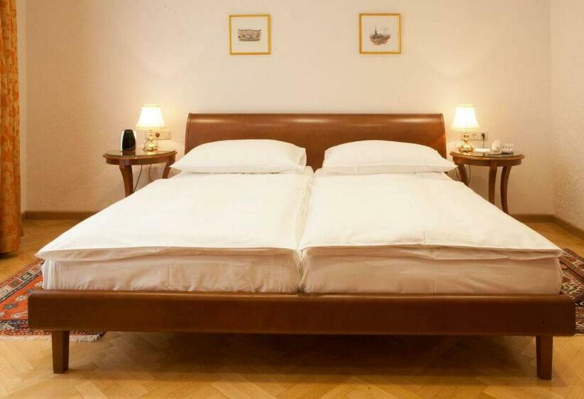 스탠다드 룸, Kaiserin Elisabeth