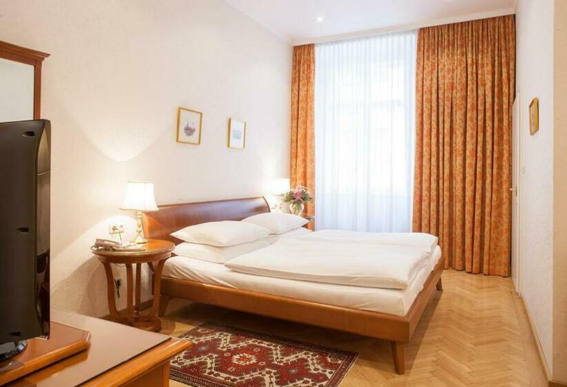 스탠다드 룸, Kaiserin Elisabeth