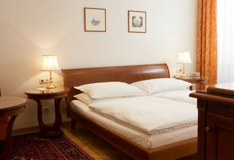 스탠다드 룸, Kaiserin Elisabeth