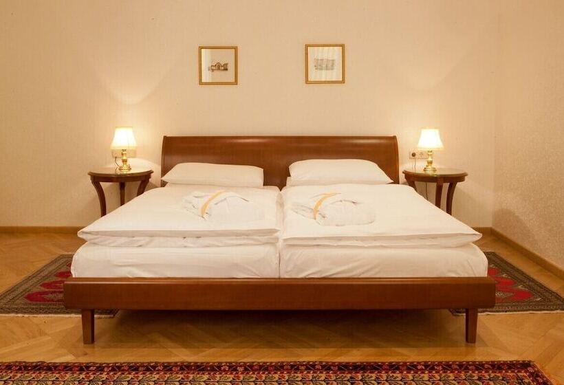 스탠다드 룸, Kaiserin Elisabeth