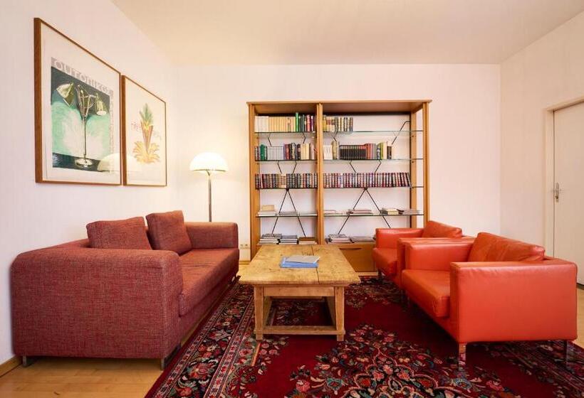 带1个卧室的公寓, Kunsthof