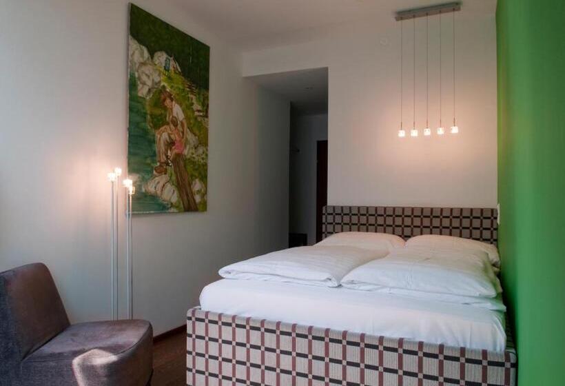 单人基本间, Kunsthof