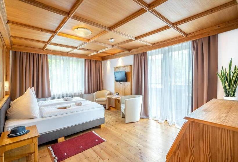 Номер Стандарт с Балконом, Landhaus St. Georg