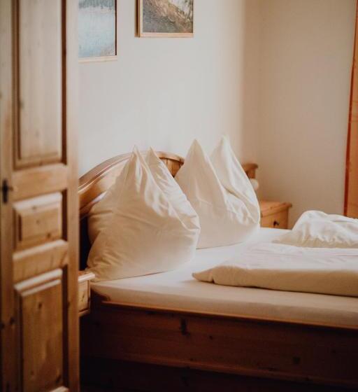 غرفة قياسية, Landhof Zum Waidegger Wirt