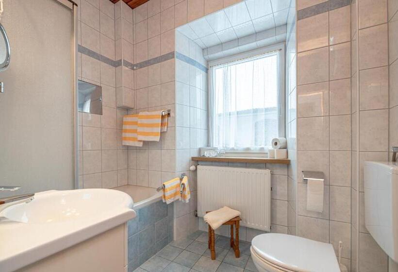 غرفة قياسية, Landhof Zum Waidegger Wirt