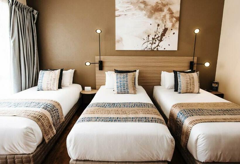 חדר סטנדרט פנימי, Mantra Club Croc