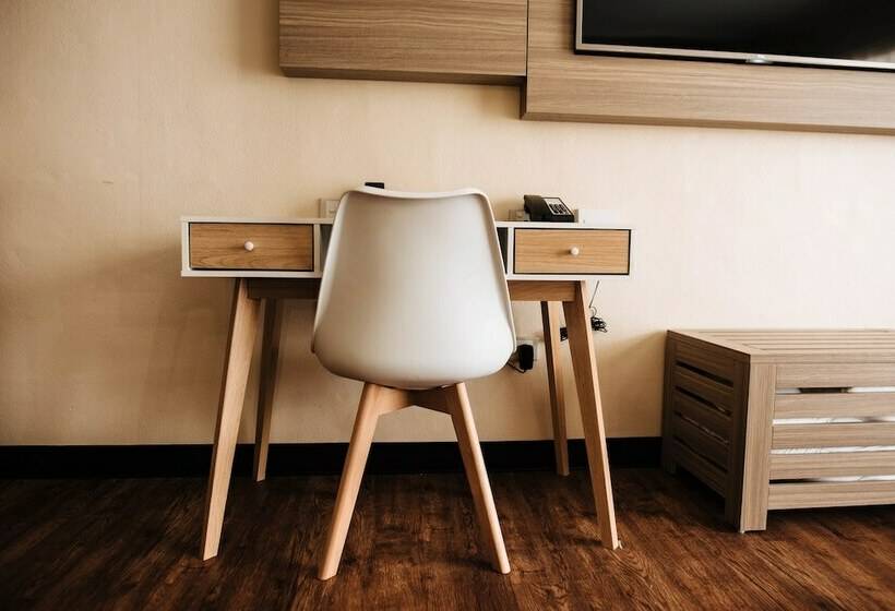 חדר סטנדרט פנימי, Mantra Club Croc